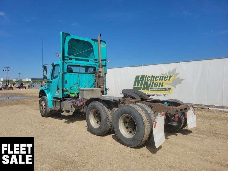 2008  Freightliner  M2 106  T/A  Day Cab Tractor