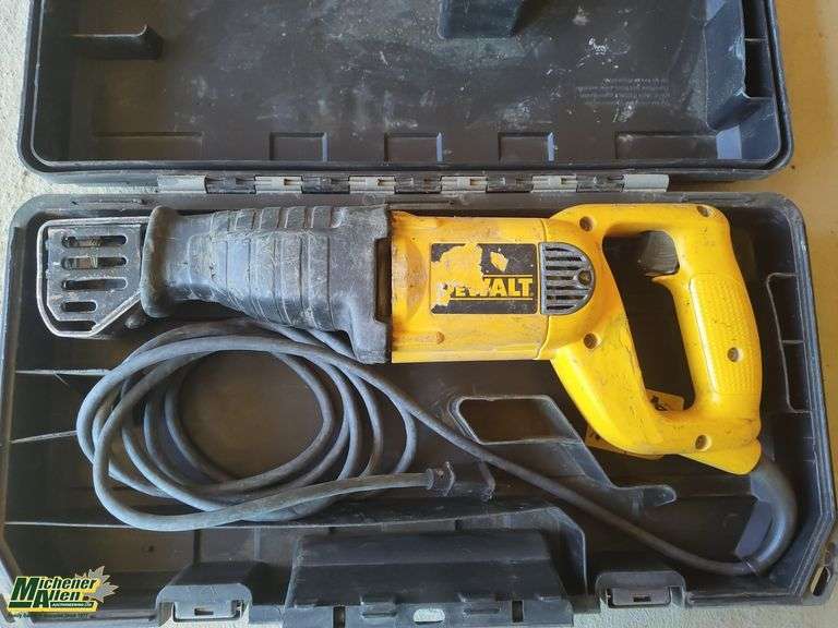 DeWalt Reciprocating Saw
