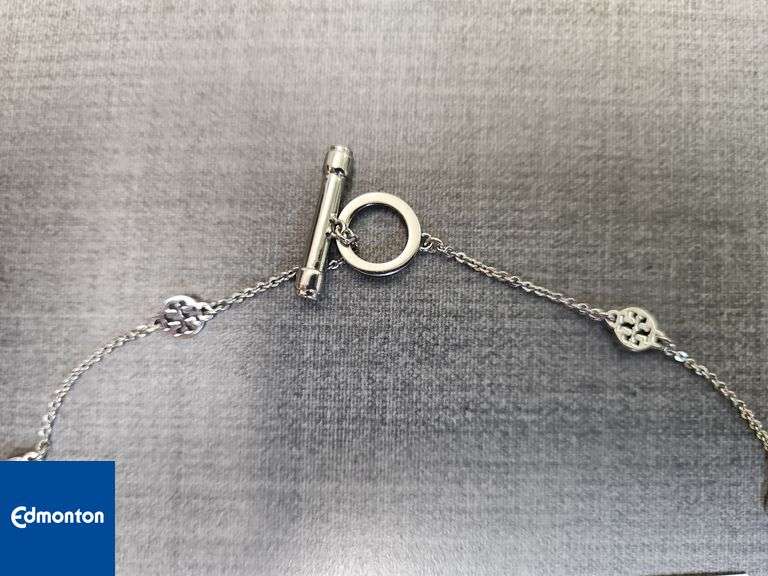 Necklace- Qty.1