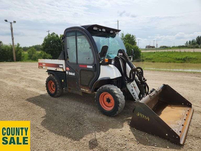 2011  Bobcat  Toolcat 5600