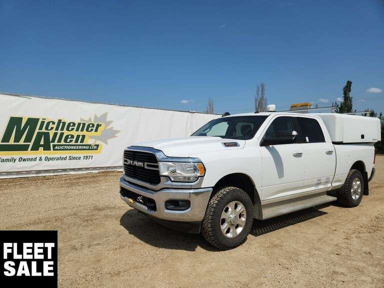 2019  Ram  3500  4x4 4dr Crew Cab 6.3 ft. SB SRW   4x4