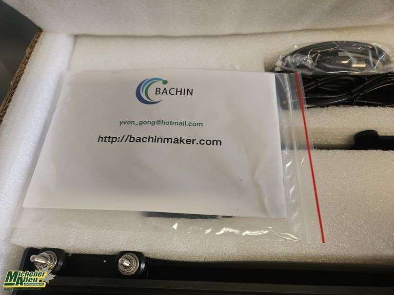 Box with BachinDraw TA-4 Engraving Machine- Qty.1