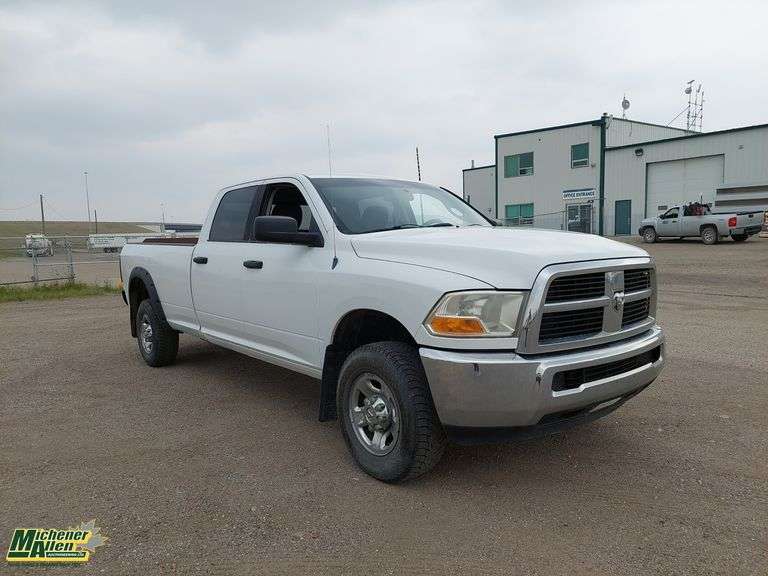 2010  Dodge  Ram 2500  4x4  4dr Crew Cab LB Hemi