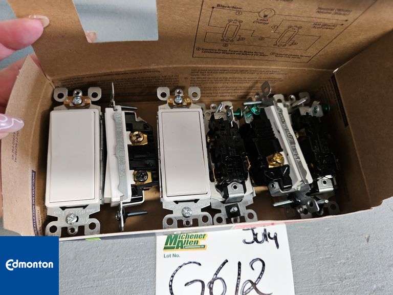 Leviton 3-Way Switches 6Pack