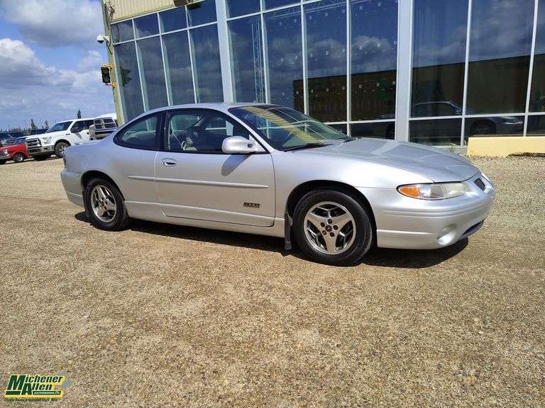2001  Pontiac  Grand Prix  GTP
