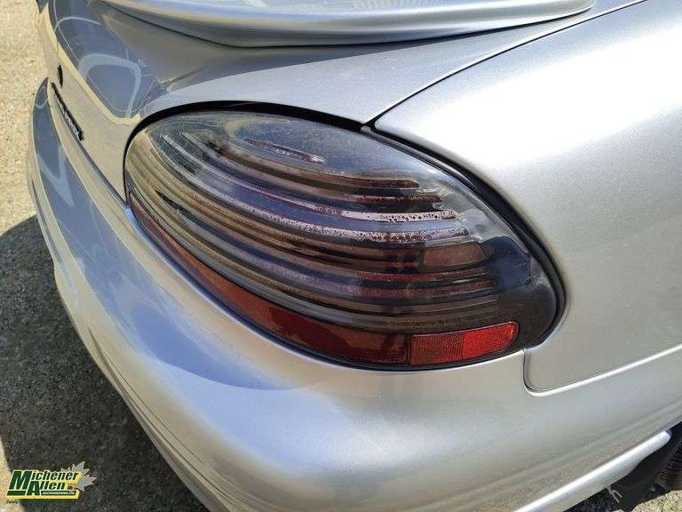 2001  Pontiac  Grand Prix  GTP