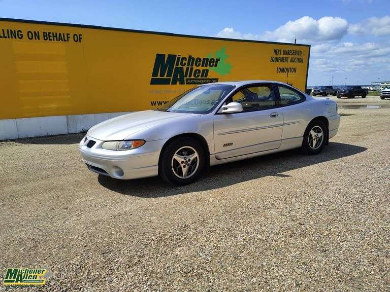 2001  Pontiac  Grand Prix  GTP