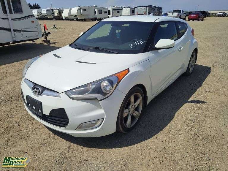 2014  Hyundai  Veloster  EcoShift DCT 3dr Coupe