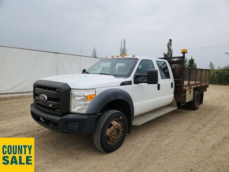 2011  Ford  F-450 Super Duty 4X4  S/A  Deck Truck