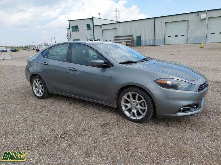 2013  Dodge  Dart  SXT 4dr Sedan