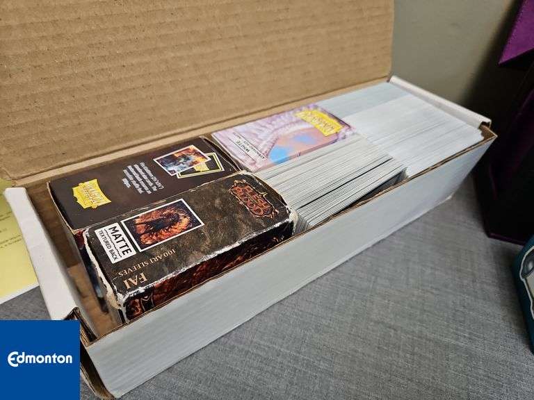 Hundreds of Magic The Gathering Cards - Qty 1