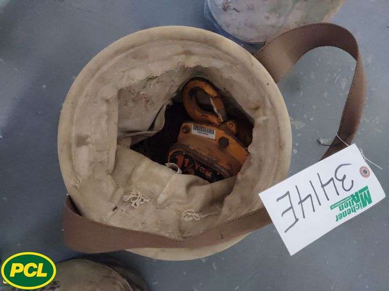 Kito 1.5 Ton 15ft Chain Hoist