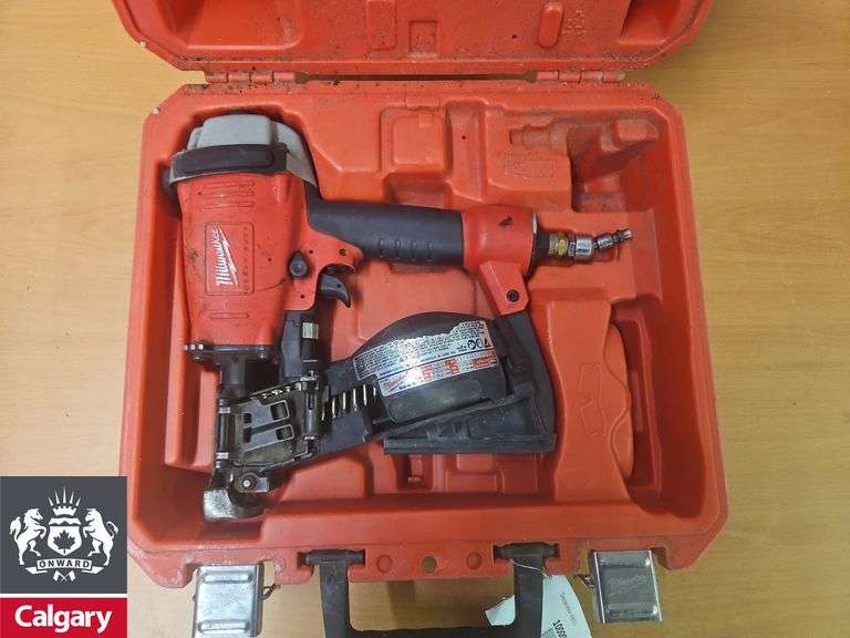 Milwaukee Air Nailer in Case