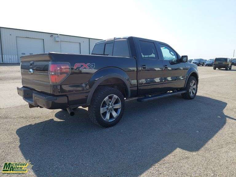 2013  Ford  F-150  4x4 XL 4dr SuperCrew FX4 Styleside 5.5 ft. SB