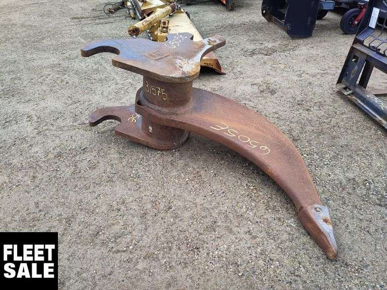 CAT Excavator Ripper Attachment (Fits CAT 345)