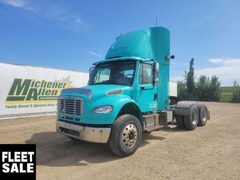 2008  Freightliner  M2 106  T/A  Day Cab Tractor