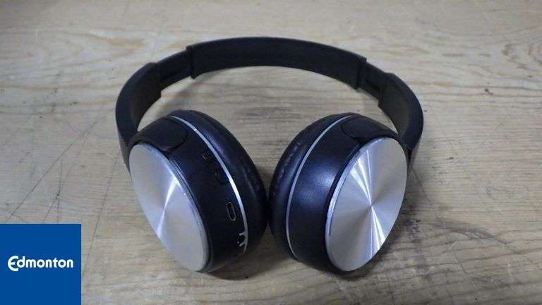 Bluetooth Headphones (brand unknown)