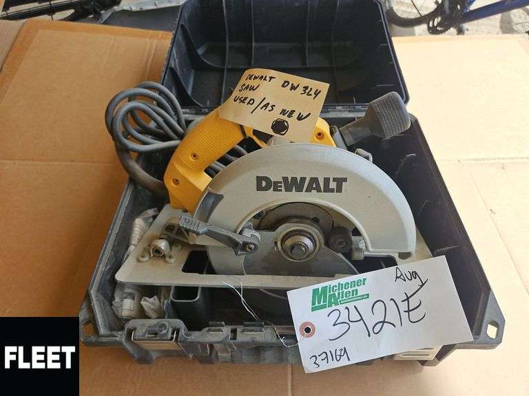 DeWalt DW364 Circular Saw