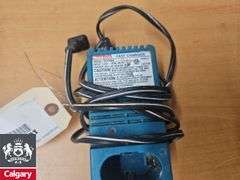 Makita Battery Charger