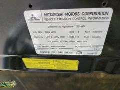 2014  Mitsubishi  Outlander  4WD 4dr SUV