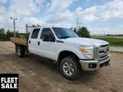 2015  Ford  F-350 Super Duty 4x4  S/A  Deck Truck