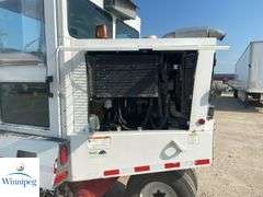 2002  Elgin  Pelican Series P  Elgin Sweeper CO.     Pelican Series P  Street Sweeper