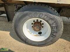 2014  Hino  338  S/A  Van Body Truck