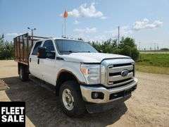 2016  Ford  F-350 Super Duty 4x4  S/A  Deck Truck