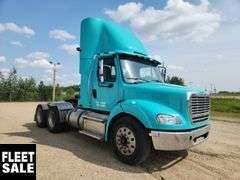 2014  Freightliner  M2 112  T/A  Day Cab Tractor