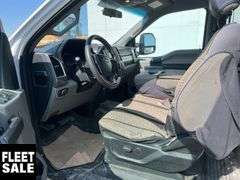 2017  Ford  F-350 Super Duty 4X4  Single Rear Wheel  Cab & Chassis