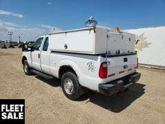 2011  Ford  F-250 Super Duty  4x4 XL 4dr SuperCab 6.8 ft. SB   4x4
