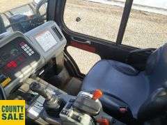 2011  Bobcat  Toolcat 5600