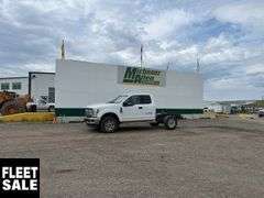 2019  Ford  F-350 Super Duty 4X4  Single Rear Wheel  Cab & Chassis