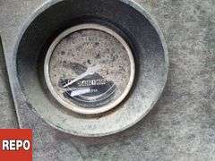 Non-Operable  .  Ford   9000  S/A  Cab & Chassis