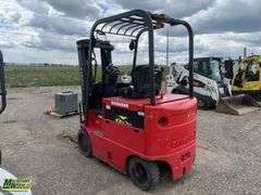 Non-Operable  Raymond  3500  LBS  Forklift