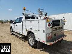 2020  Ford  F-350 Super Duty  4x4 XLT 4dr SuperCab 6.8 ft. SB SRW  S/A  Service Truck