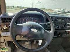 2002  Ford  F-650 Super Duty  S/A  Deck Truck