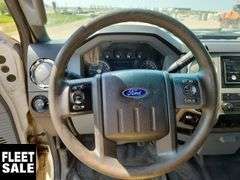 2016  Ford  F-350 Super Duty 4x4  S/A  Deck Truck