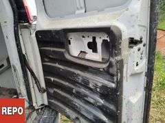 Non-Operable  2003  GMC  Savana  Cargo Van
