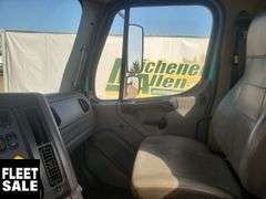 2014  Freightliner  M2 112  T/A  Day Cab Tractor
