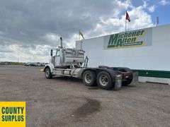 2015  Western Star  4900 SF  T/A  Day Cab Tractor