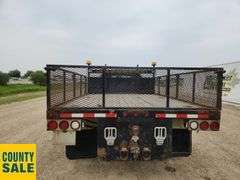 2011  Ford  F-450 Super Duty 4X4  S/A  Deck Truck