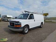 2015  GMC  Savana  2500 RWD Cargo Van