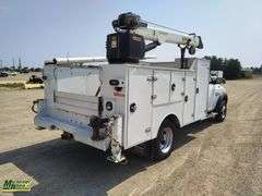 2015  Ram  5500  SLT  S/A  Service Truck