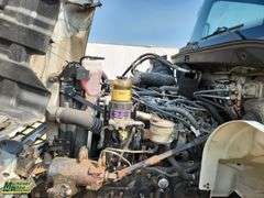 2014  Hino  338  S/A  Van Body Truck