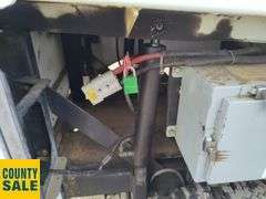 Non-Operable  1999  Zamboni   552  Ice Resurfacer