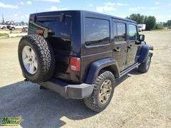 2013  Jeep  Wrangler Unlimited  4x4 Rubicon 4dr SUV