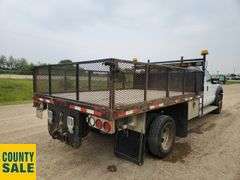 2011  Ford  F-450 Super Duty 4X4  S/A  Deck Truck