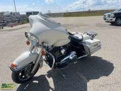 2009  Harley-Davidson  FLHTP Electra Glide  Standard Police Motorcycle