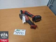 Milwaukee Grinder and Multi Tool w/1 Battery *No Charger*